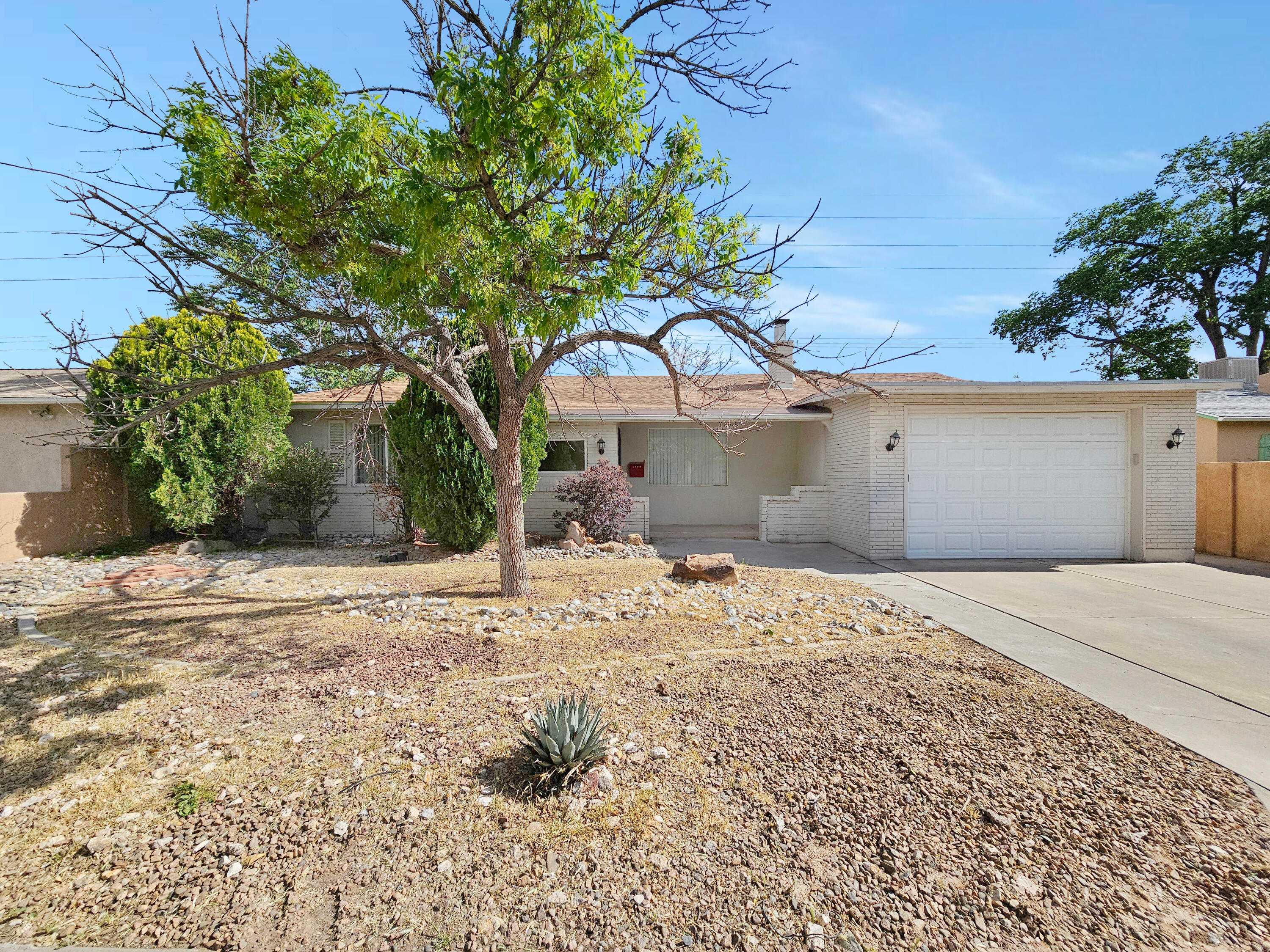3712 Mesa Verde, 1063567, Albuquerque, Detached,  for sale, Eric Pruitt, Berkshire Hathaway HomeServices New Mexico Properties