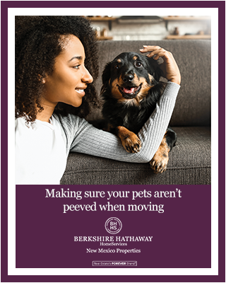 Our easy-to-understand lifestyle guide gives tips to reduce pet and pet-owner anxiety about moving.