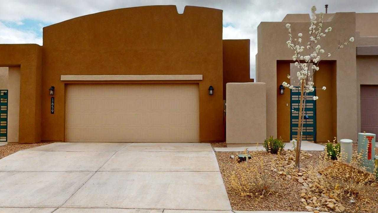 1659 Tierra Verde, 1059483, Los Lunas, Detached,  for sale, Eric Pruitt, Berkshire Hathaway HomeServices New Mexico Properties
