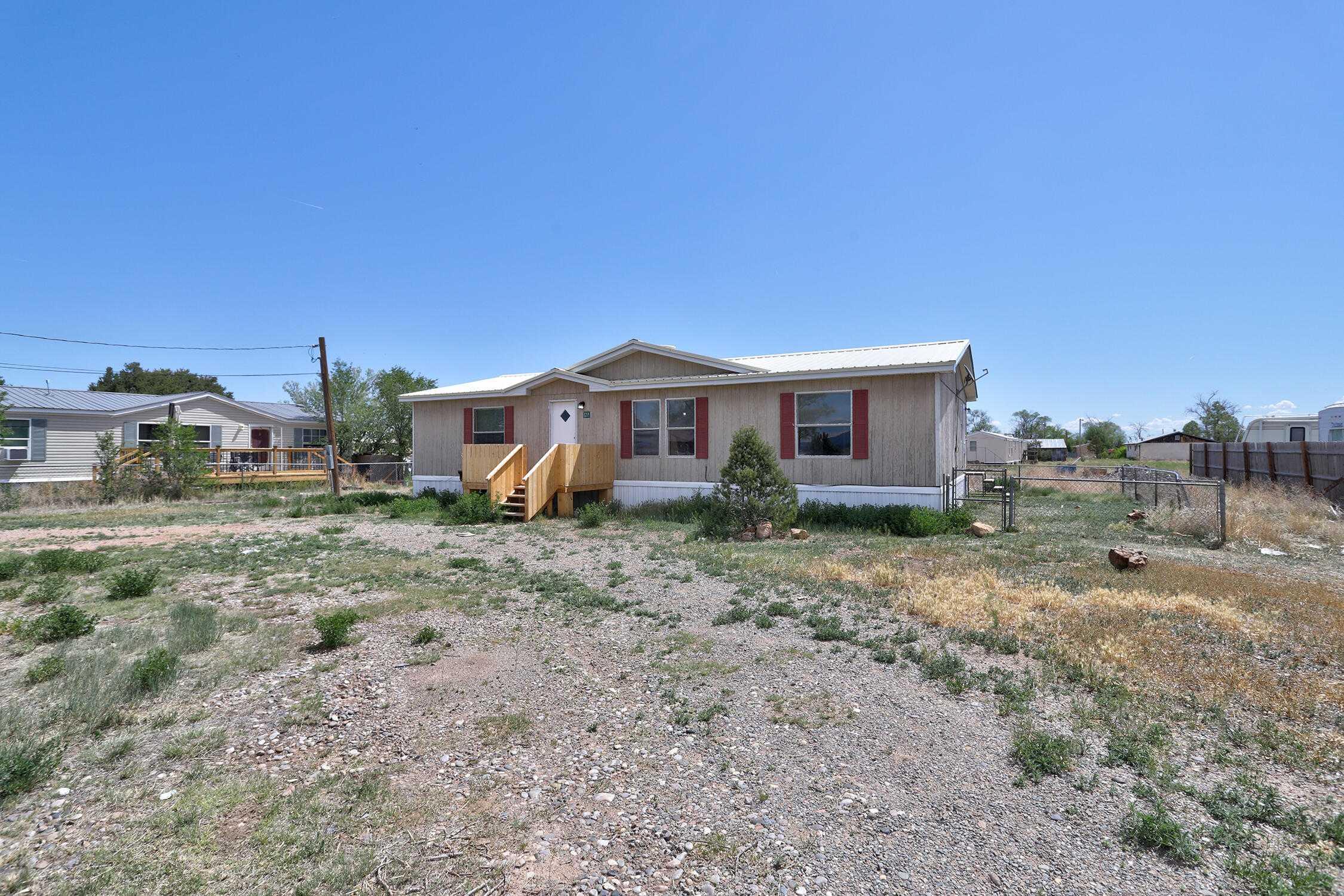 712 Walker, 1063306, Estancia, ManufacturedHome,  for sale, Eric Pruitt, Berkshire Hathaway HomeServices New Mexico Properties